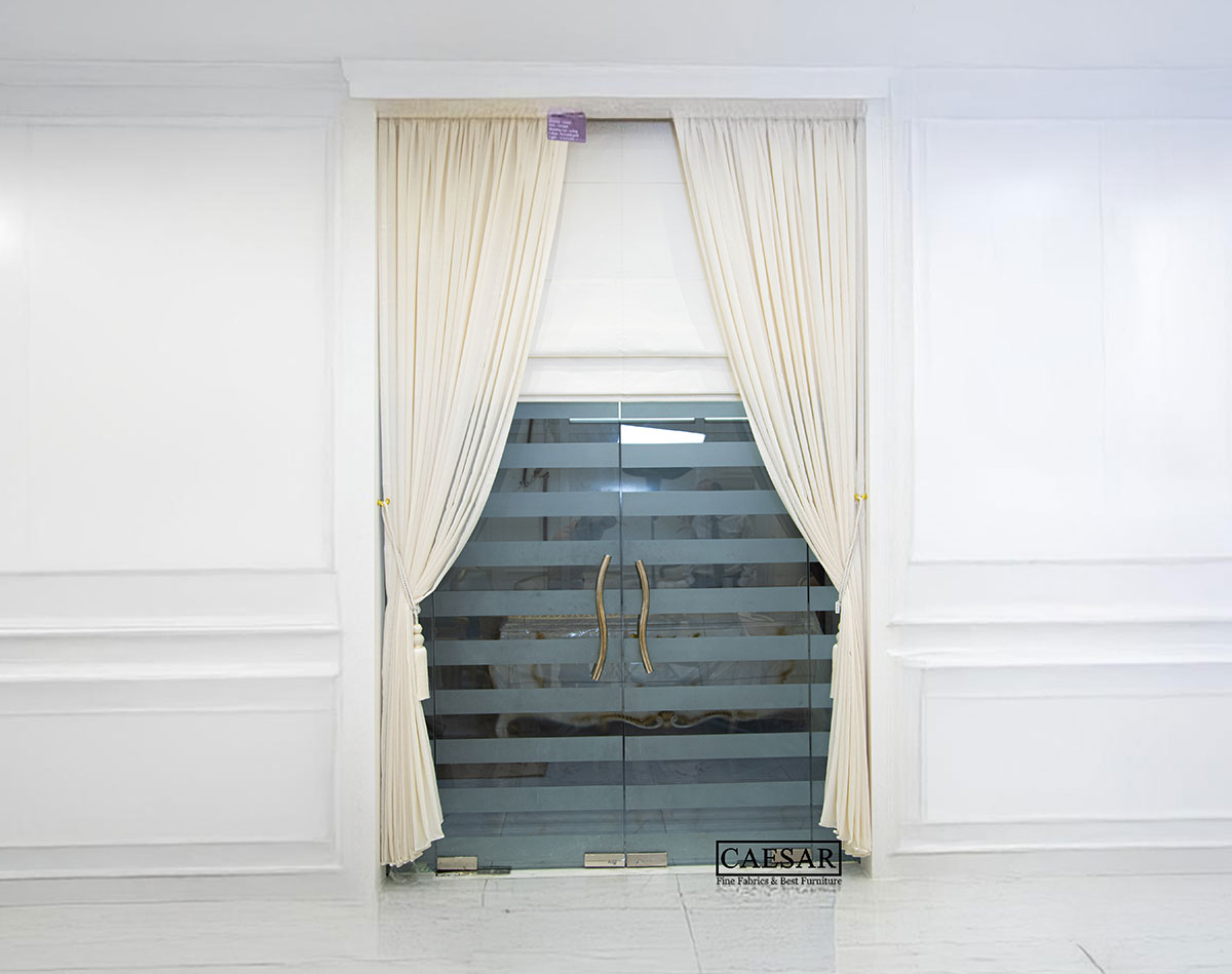 Curtain